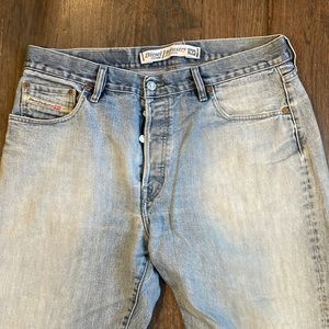 Diesel Mens 36x32 jeans